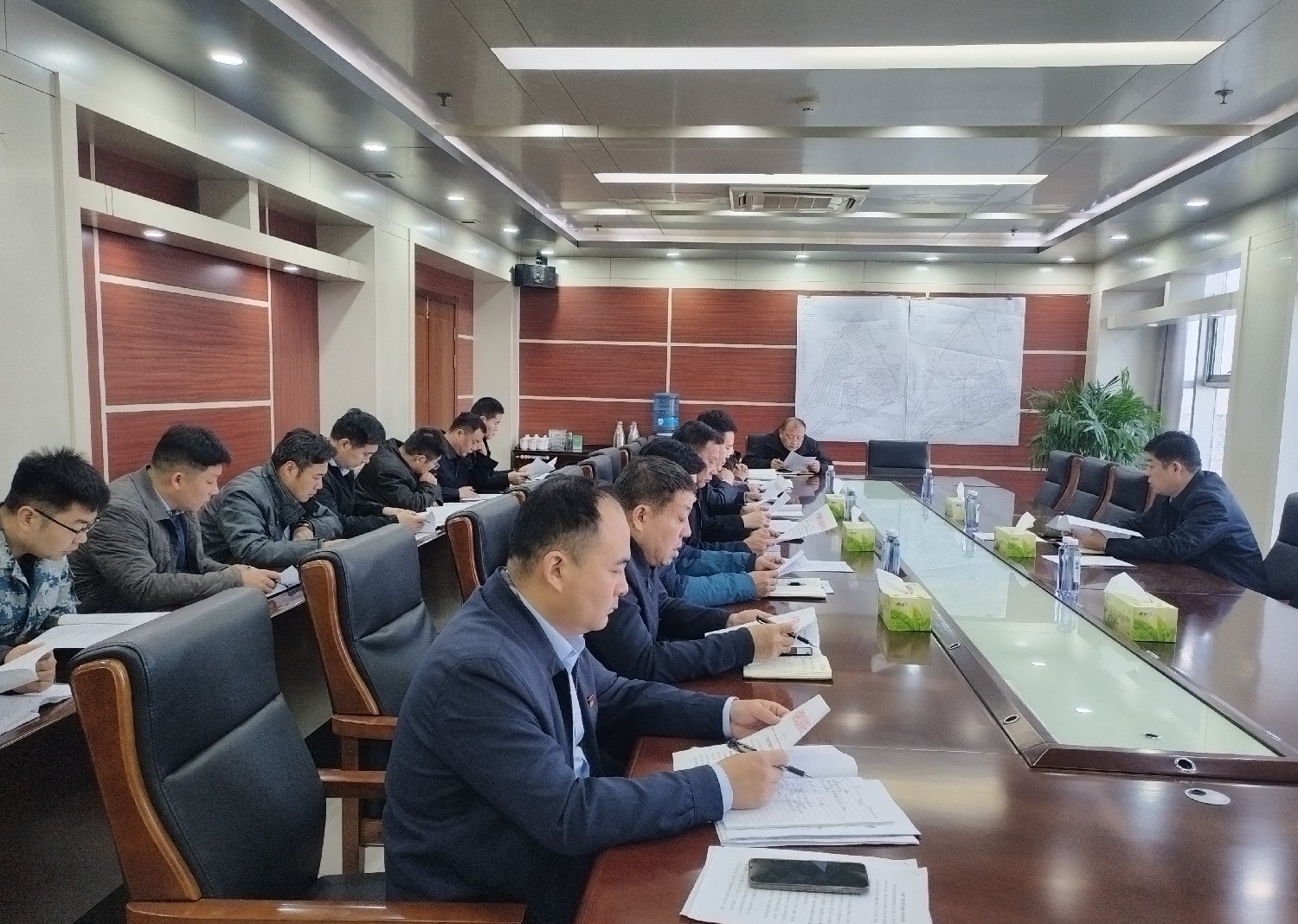 金達(dá)煤礦召開(kāi)投融資工作啟動(dòng)會(huì)議